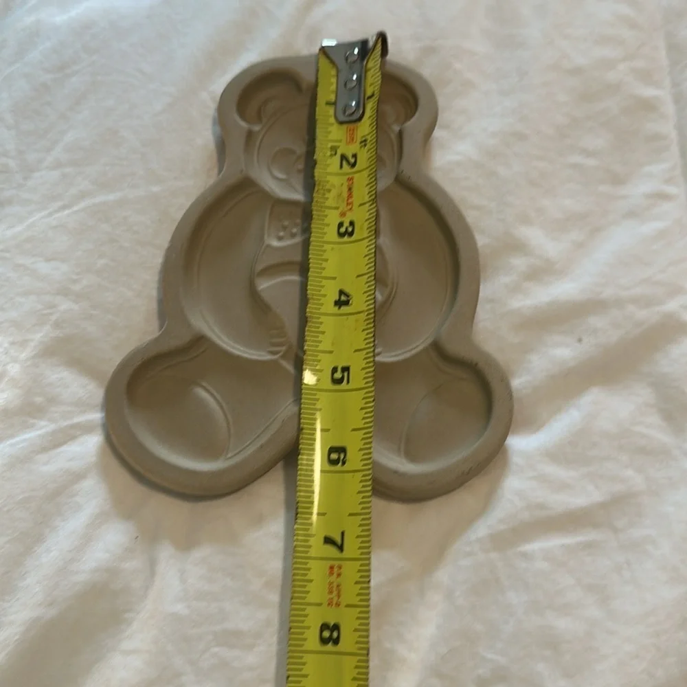 Vintage Teddy Bear Cookie Mold Pampered Chef Stoneware 1991